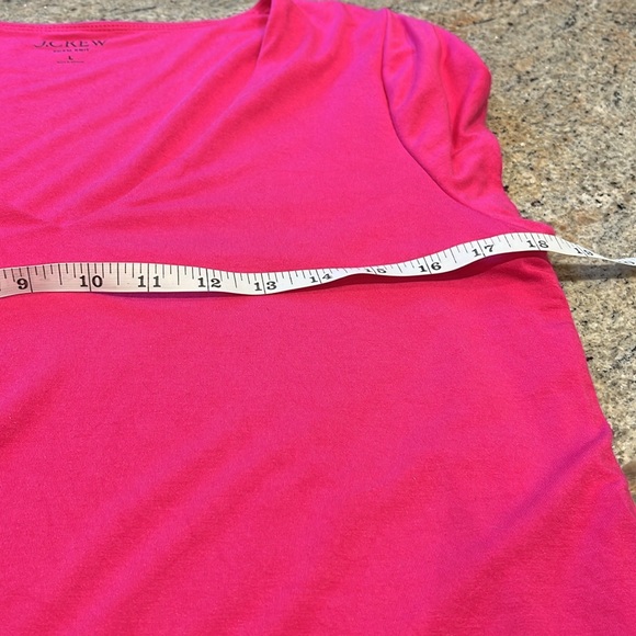 J.CREW FORMKNIT V-NECK CAP-SLEEVE SHIRT - Picture 4 of 8